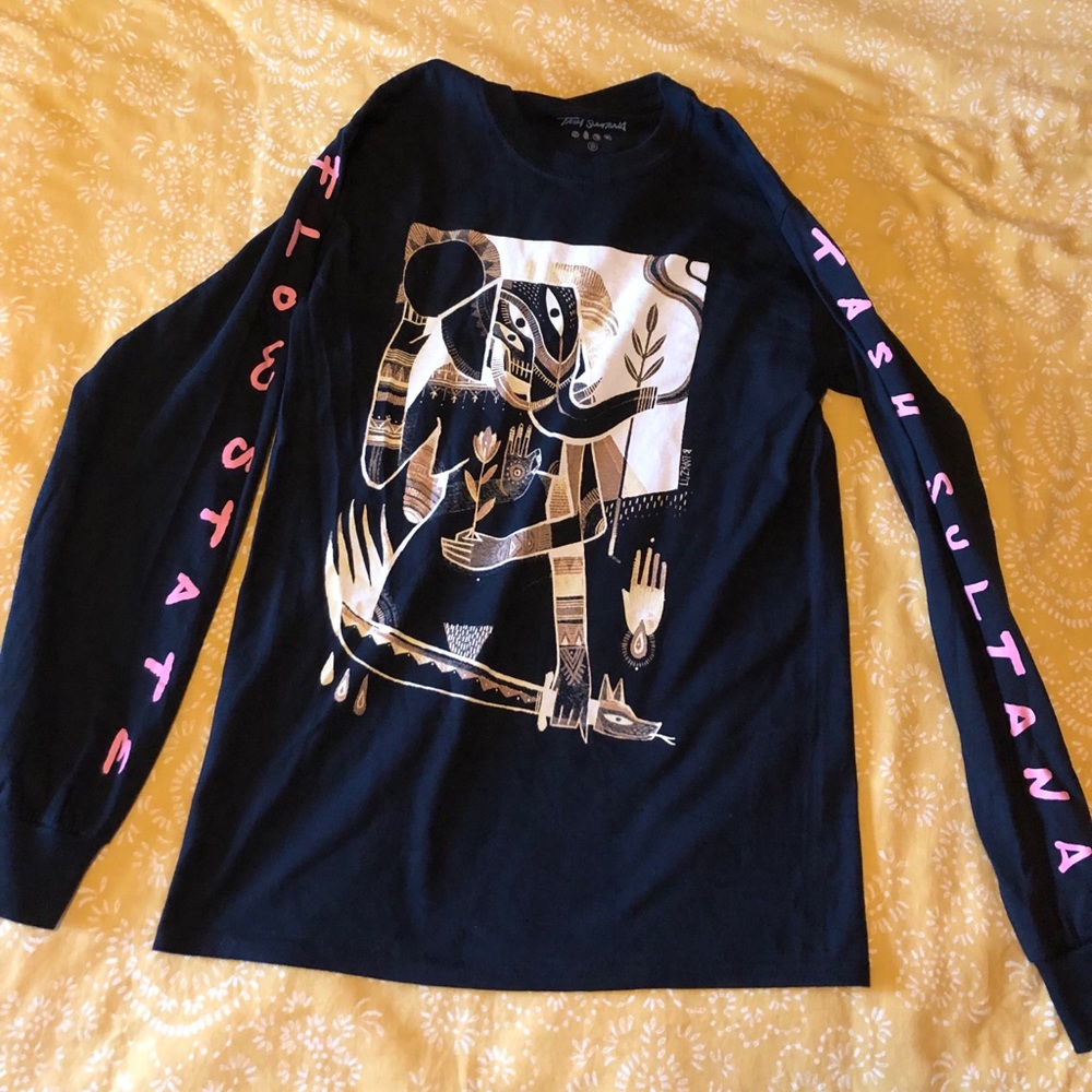 Tash Sultana Flow State long-sleeve elephant shirt